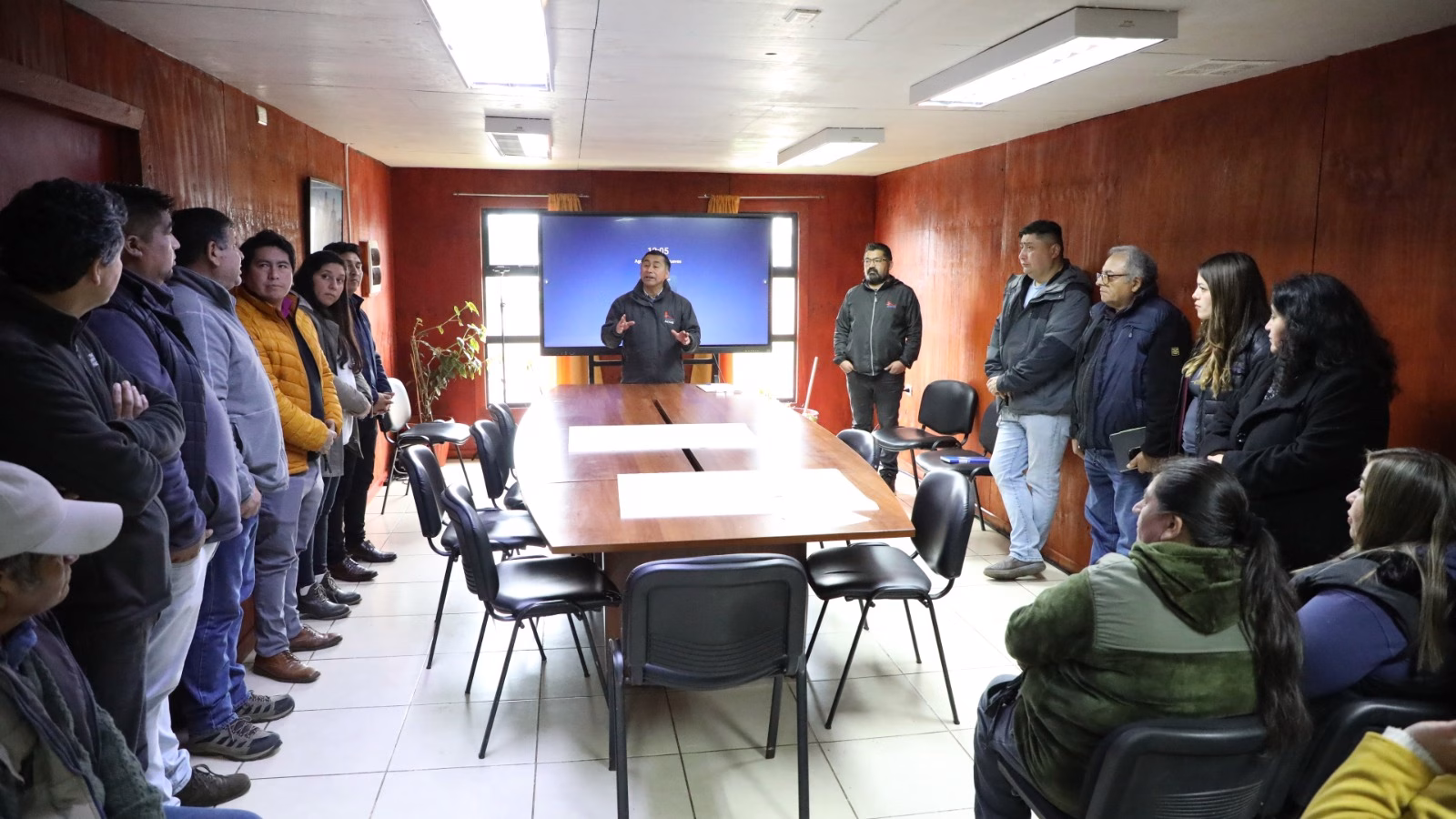 Alcalde José Linco encabezó entrega de terreno para iniciar obras de construcción de abasto de agua potable para Comité Los Cruceros