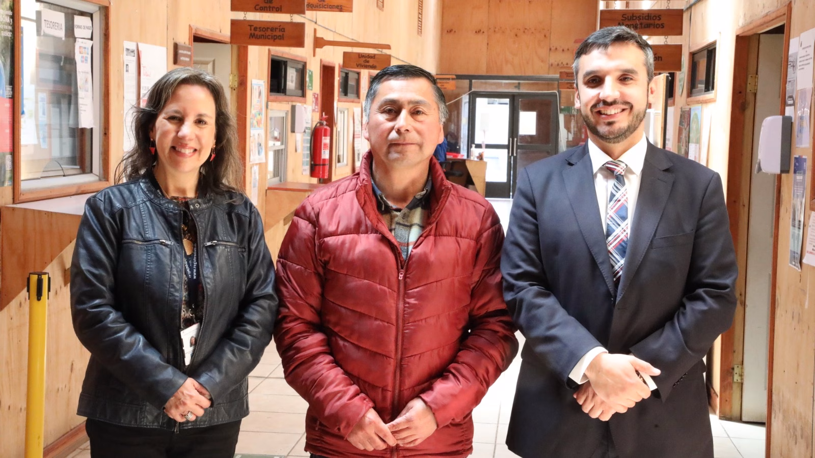 Con foco en fortalecer atención a vecinos: alcalde José Linco se reunió con Seremi de Justicia y Dir Regional del Registro Civil