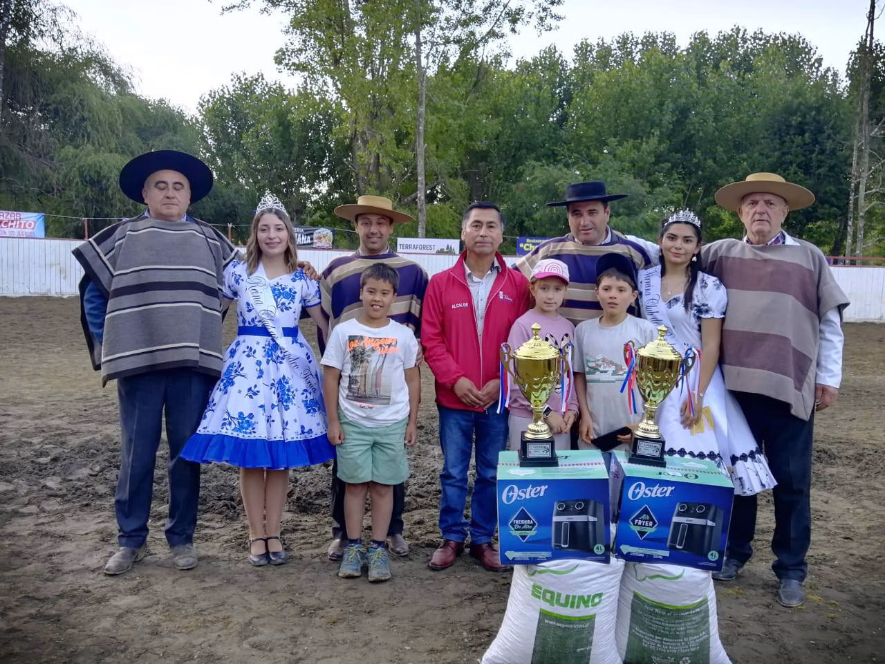 La tradición campesina se reunió en Tirúa: Gran Rodeo Inter-asociaciones se disputó en la medialuna de Cuyel
