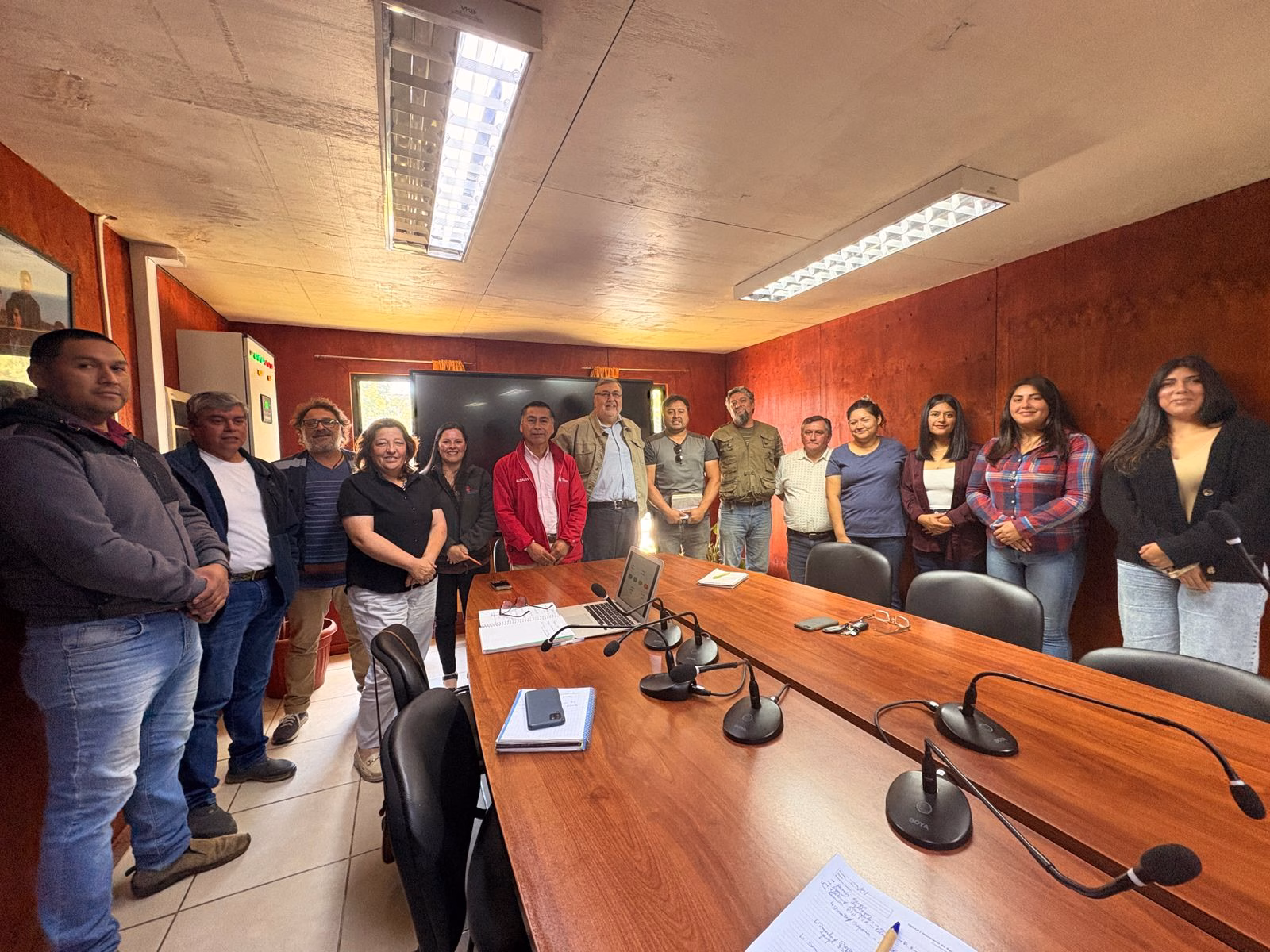 Municipio y FIA impulsan desarrollo de la murtilla en Tirúa: alcalde José Linco, PDTI y INDAP Biobío participaron de reunión de trabajo