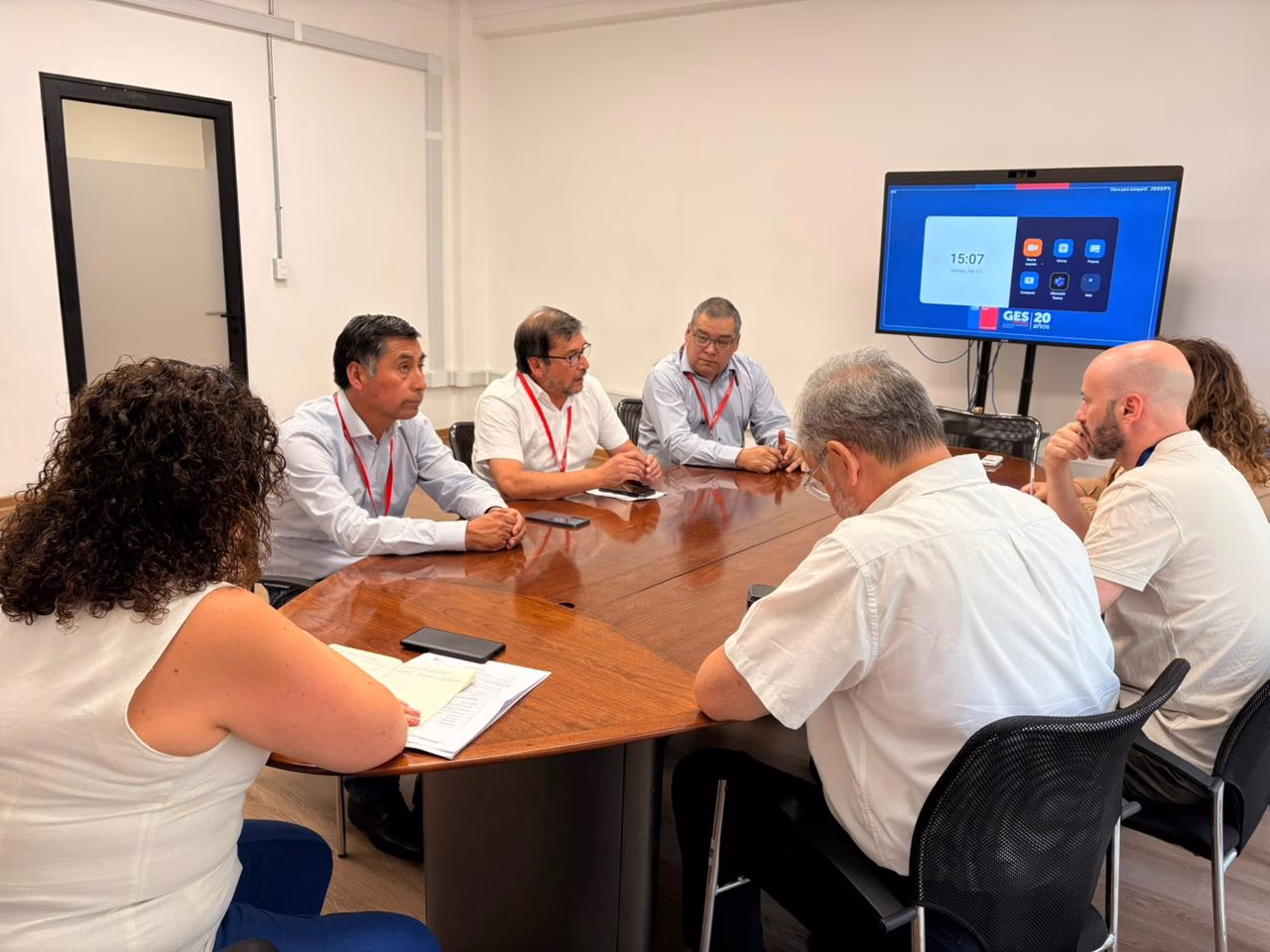 Alcalde José Linco sostuvo reuniones de trabajo en Santiago con autoridades nacional para gestionar proyectos en Tirúa