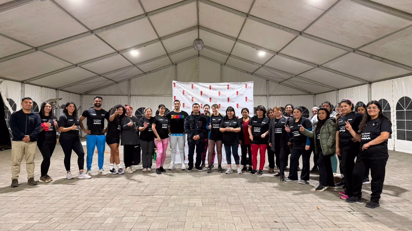 Taller de zumba «Las Dunas en Movimiento» terminó tras 4 meses de pura motivación y más de 30 vecinas participando