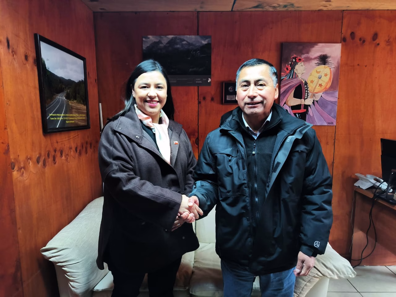 Alcalde José Linco y Subdere, Ana María Abello, sostienen reunión para levantar proyectos y necesidades en la comuna
