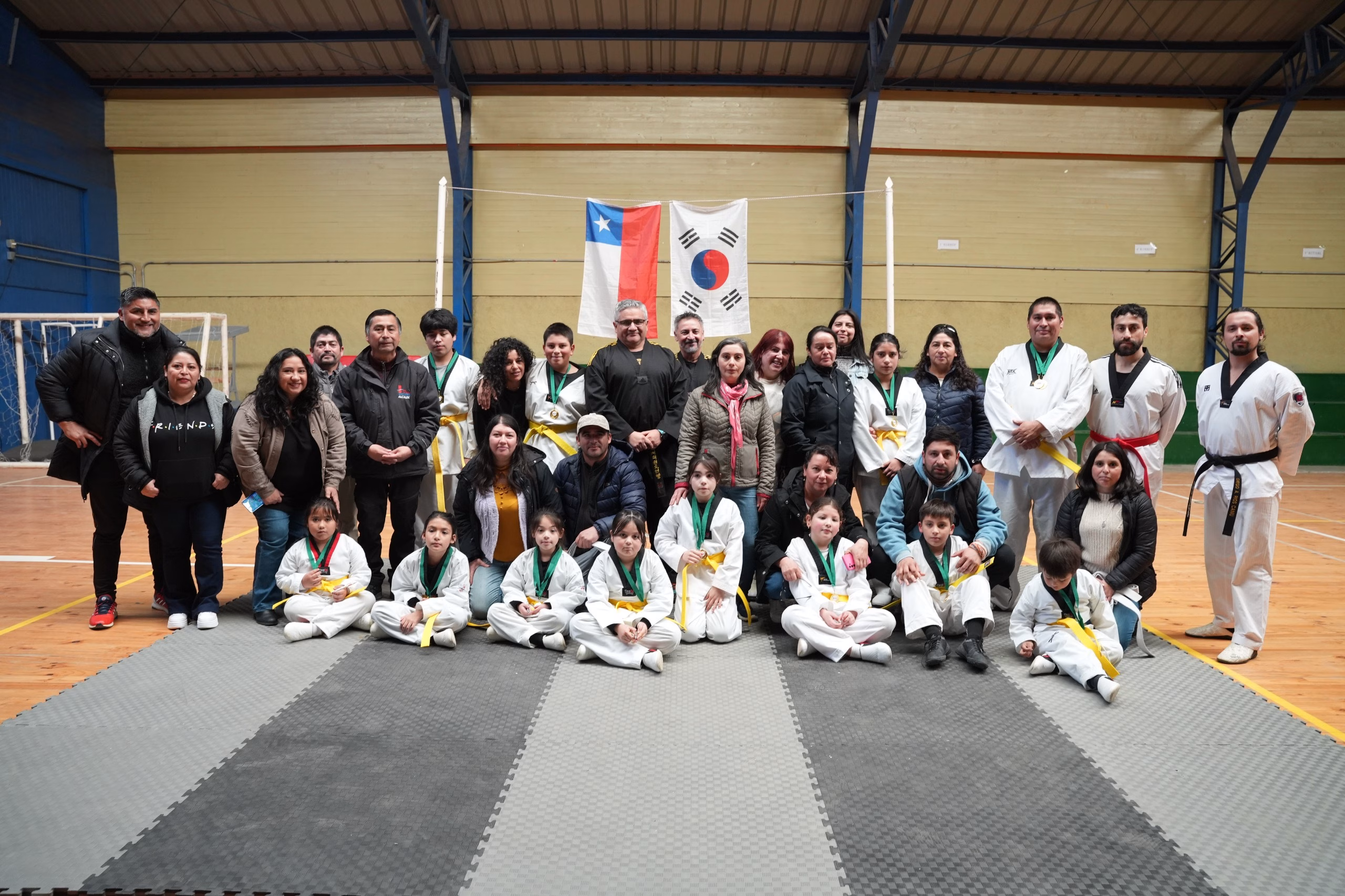 Histórica jornada deportiva en Tirúa: vivimos primera ceremonia de examen de grado en Taekwondo